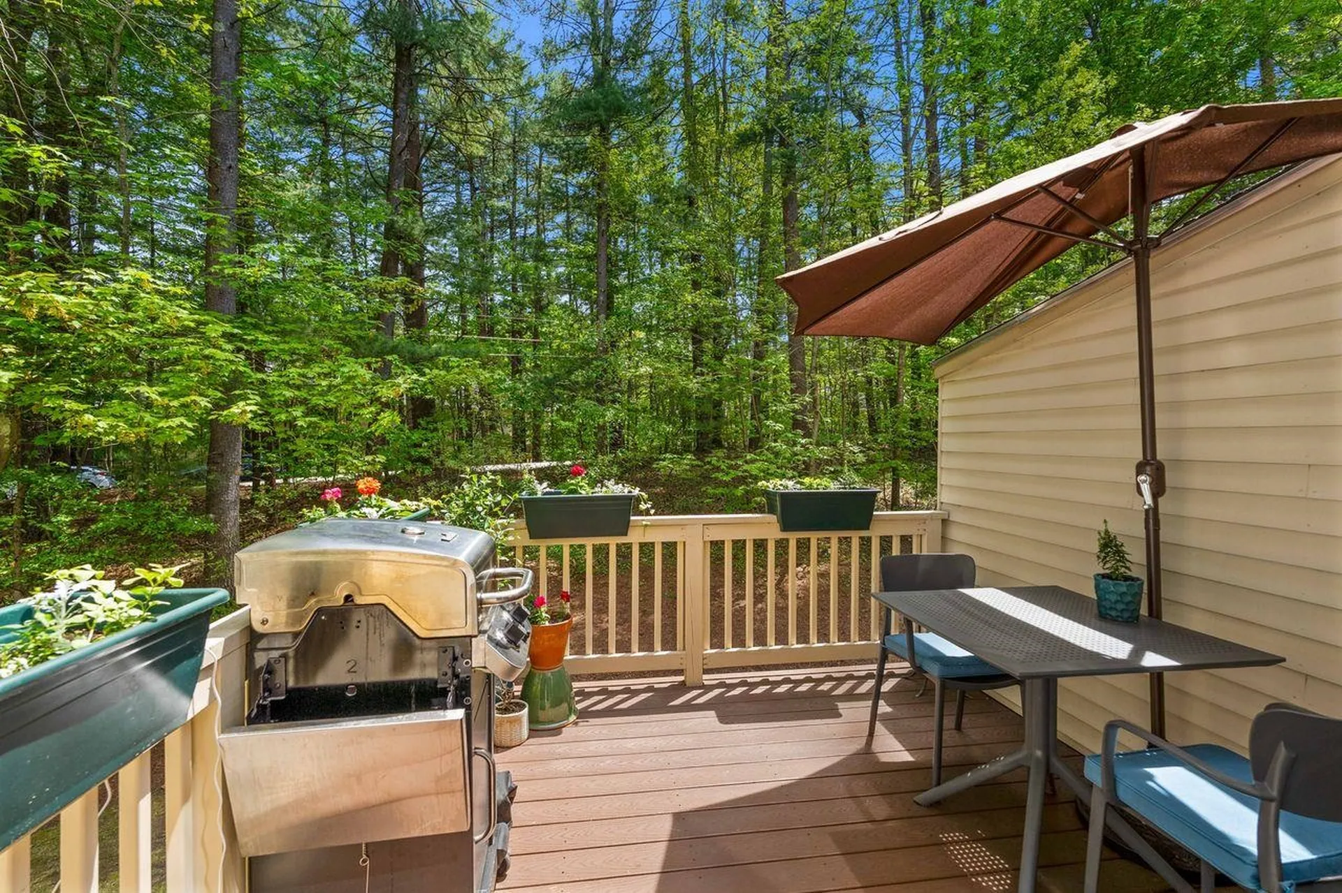 5 Westminster Drive Nashua NH 03064