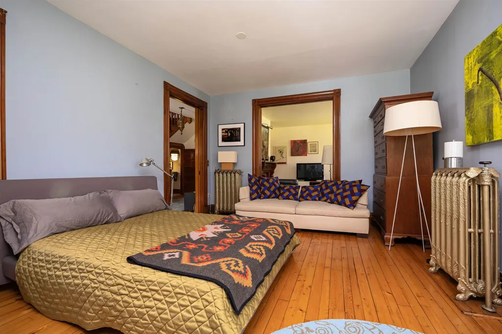 154 Boyton Avenue St. Johnsbury VT 05819