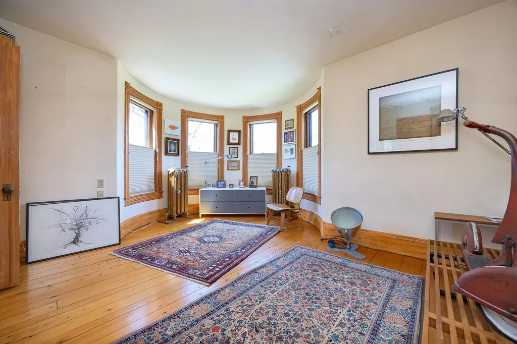 154 Boyton Avenue St. Johnsbury VT 05819