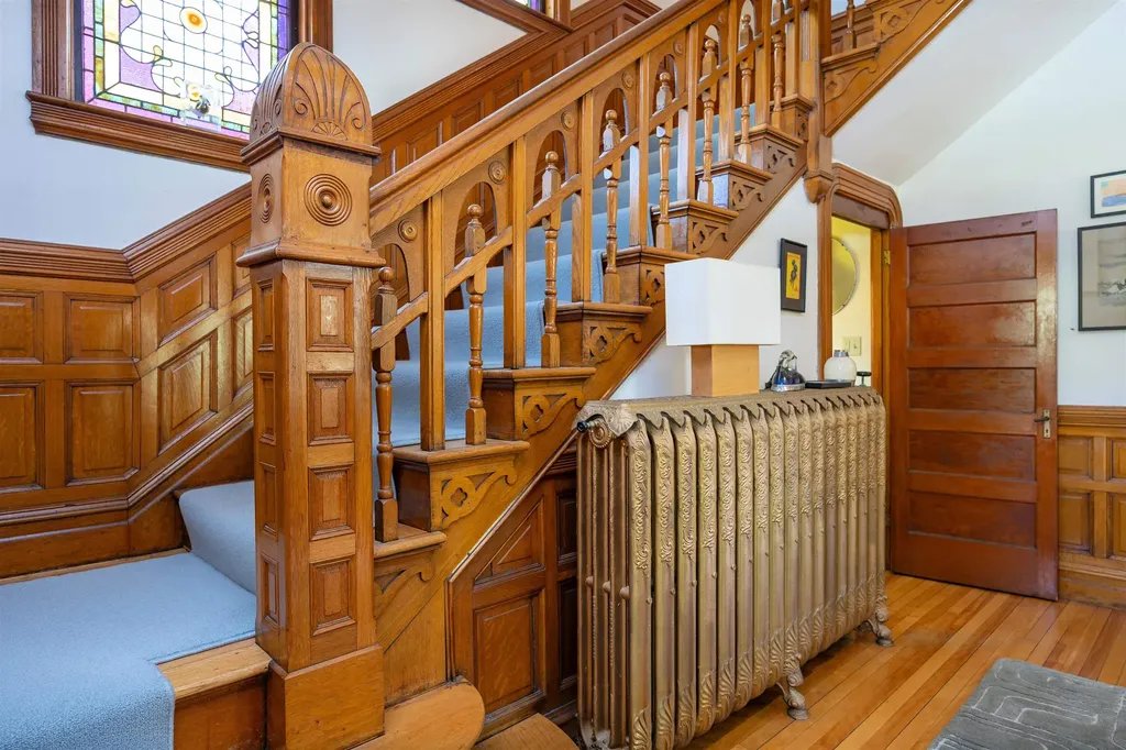 154 Boyton Avenue St. Johnsbury VT 05819