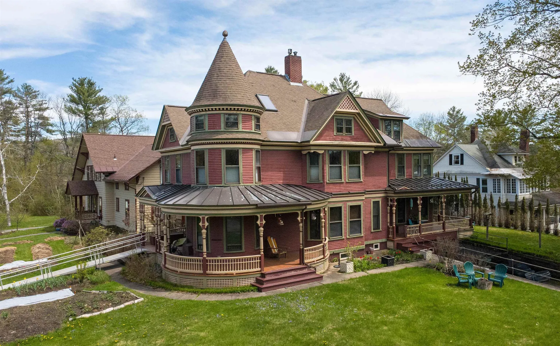 154 Boyton Avenue St. Johnsbury VT 05819