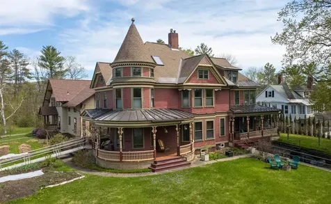 154 Boyton Avenue St. Johnsbury VT 05819
