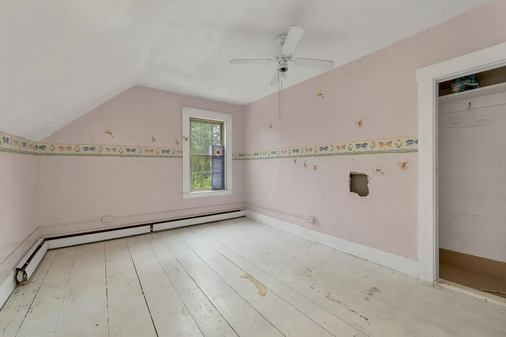 239 Wentworth Road Brookfield NH 03872