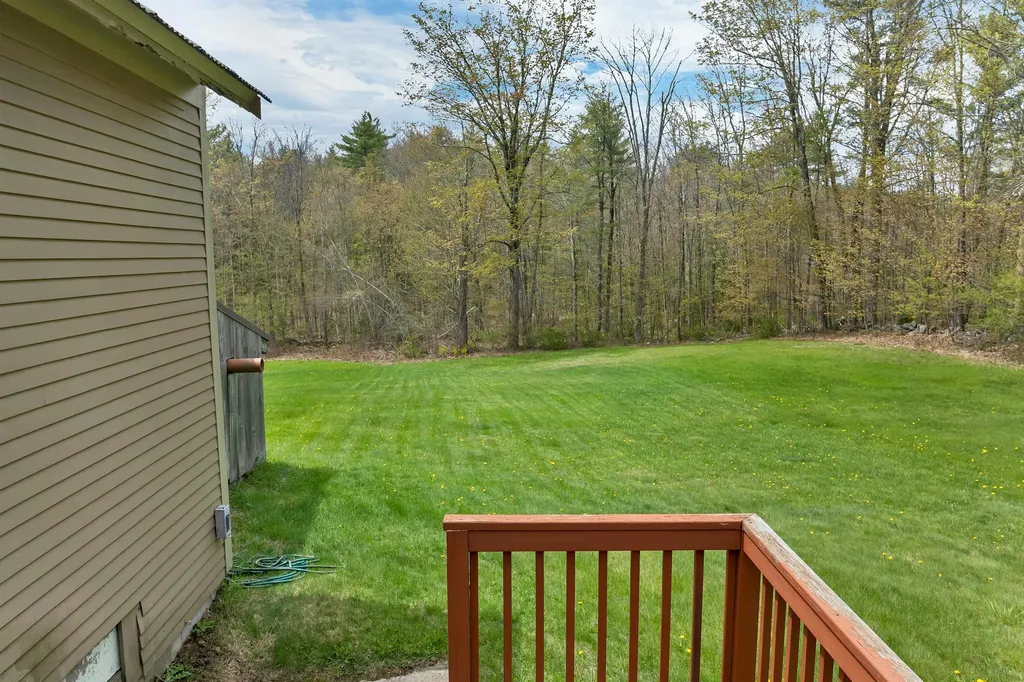239 Wentworth Road Brookfield NH 03872