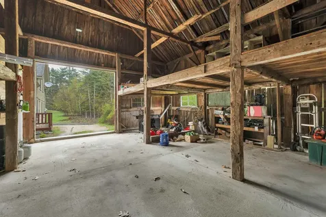 239 Wentworth Road Brookfield NH 03872
