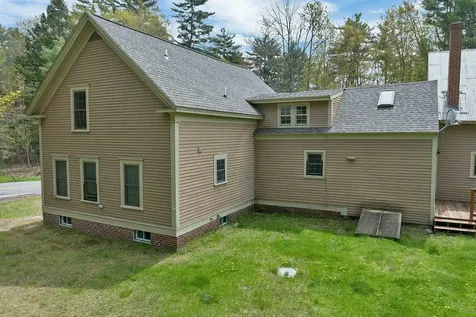 239 Wentworth Road Brookfield NH 03872