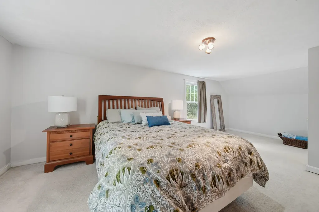 4 Tinker Road Merrimack NH 03054