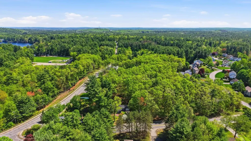 4 Tinker Road Merrimack NH 03054