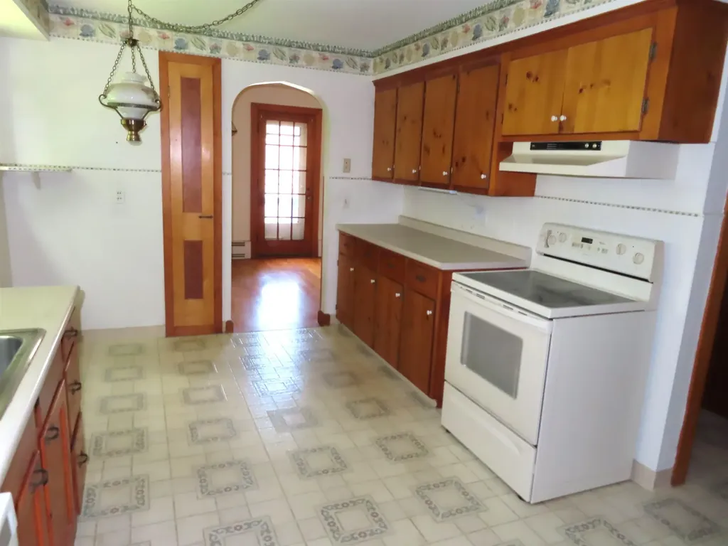 6 Barrett Avenue Keene NH 03431