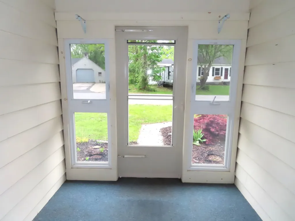 6 Barrett Avenue Keene NH 03431