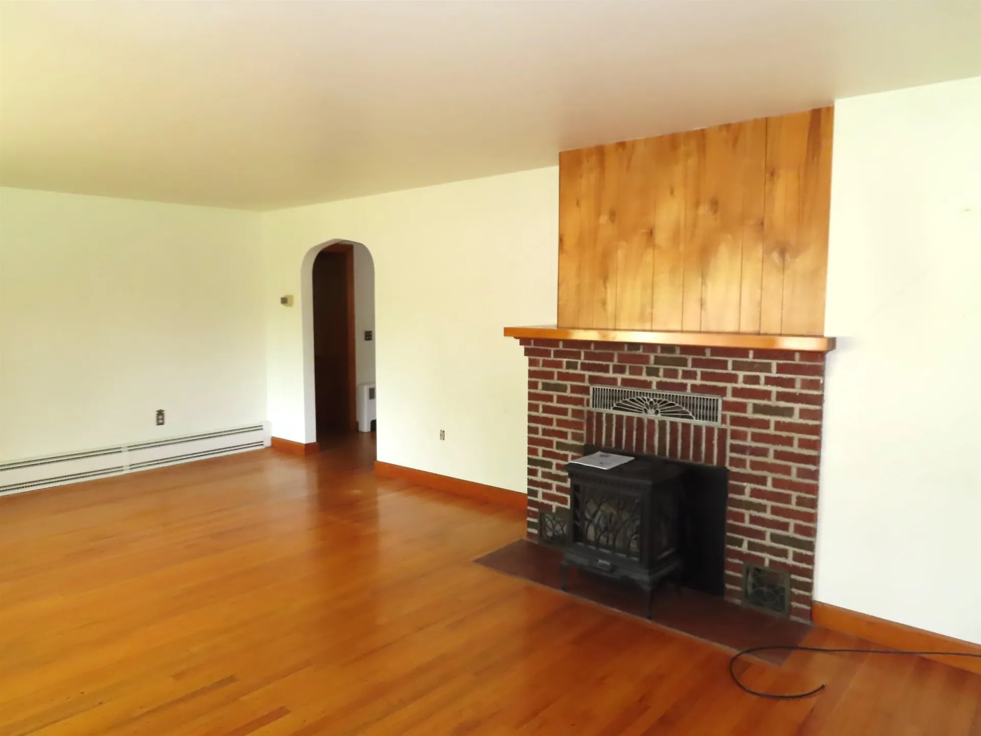 6 Barrett Avenue Keene NH 03431