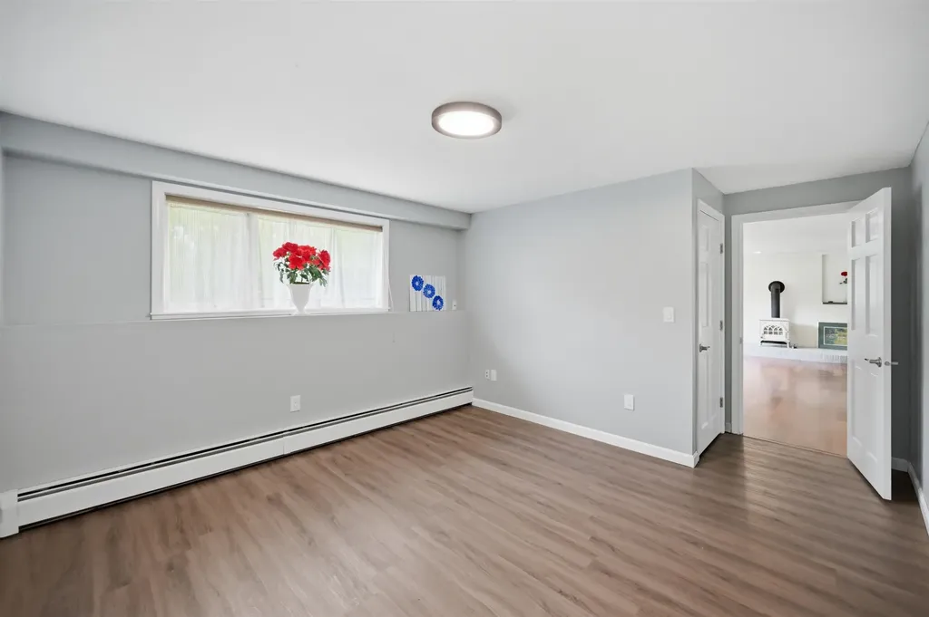 10 Kirsten's Landing Fremont NH 03044