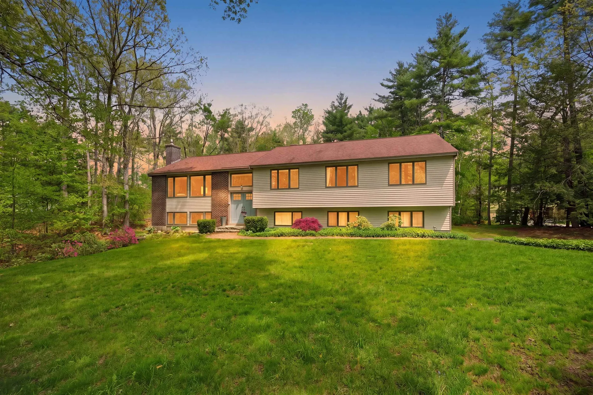 10 Kirsten's Landing Fremont NH 03044