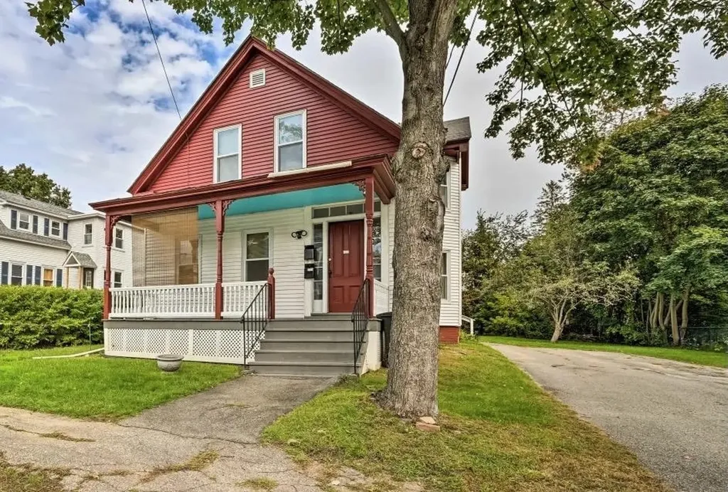 37 Dover Street Keene NH 03431