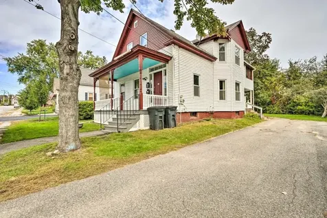 37 Dover Street Keene NH 03431