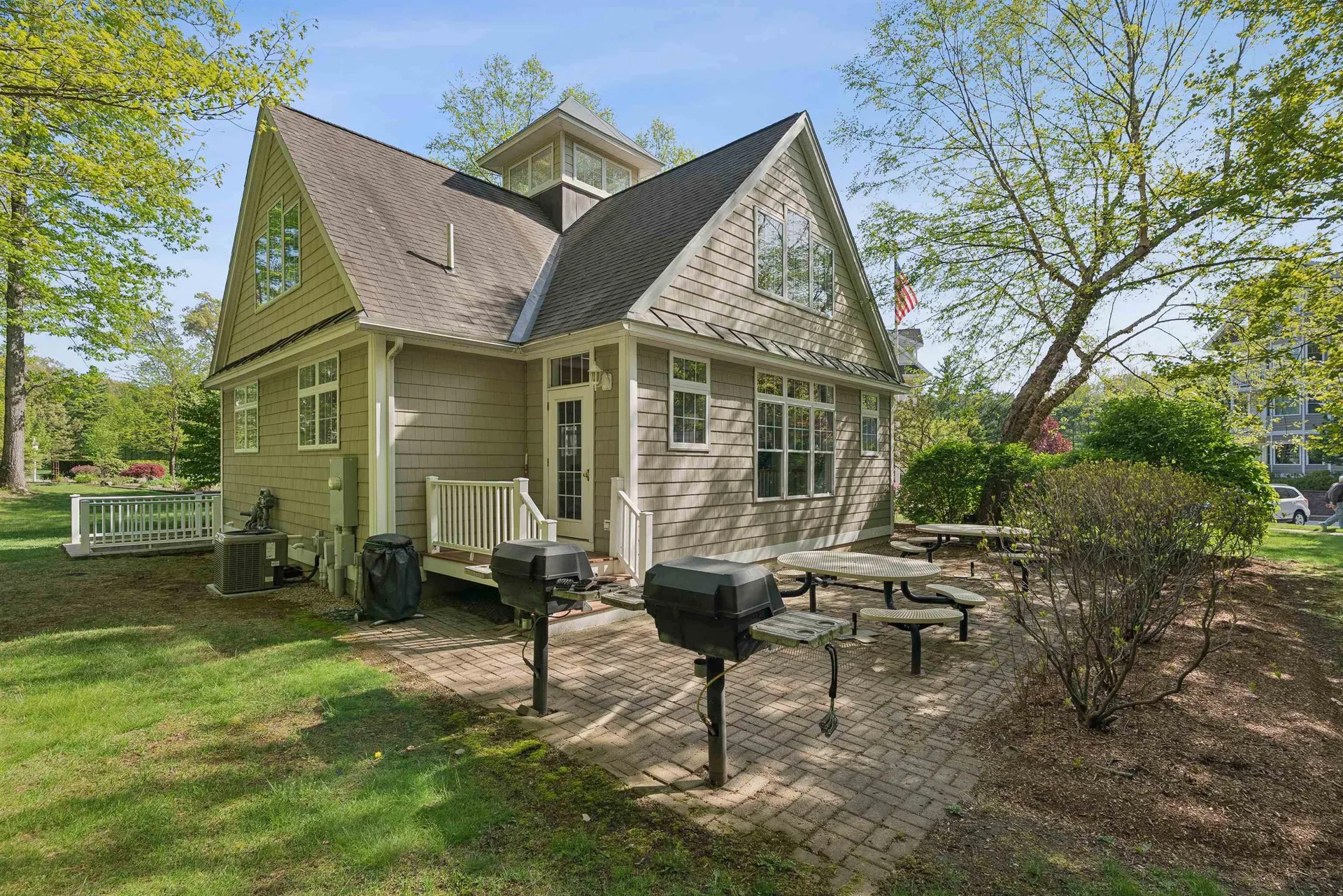 4 Sterling Hill Lane Exeter NH 03833
