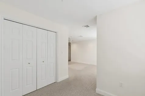 4 Sterling Hill Lane Exeter NH 03833