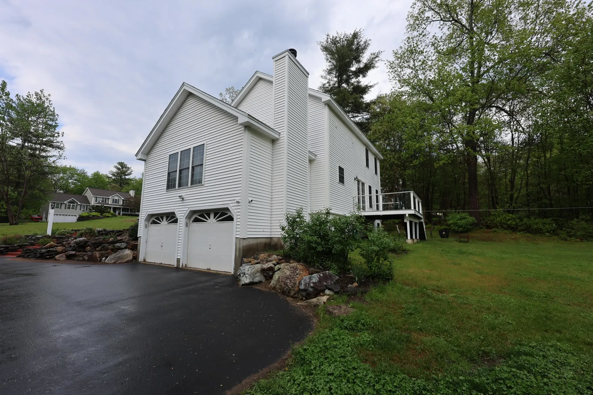 19 Burgess Drive Litchfield NH 03052