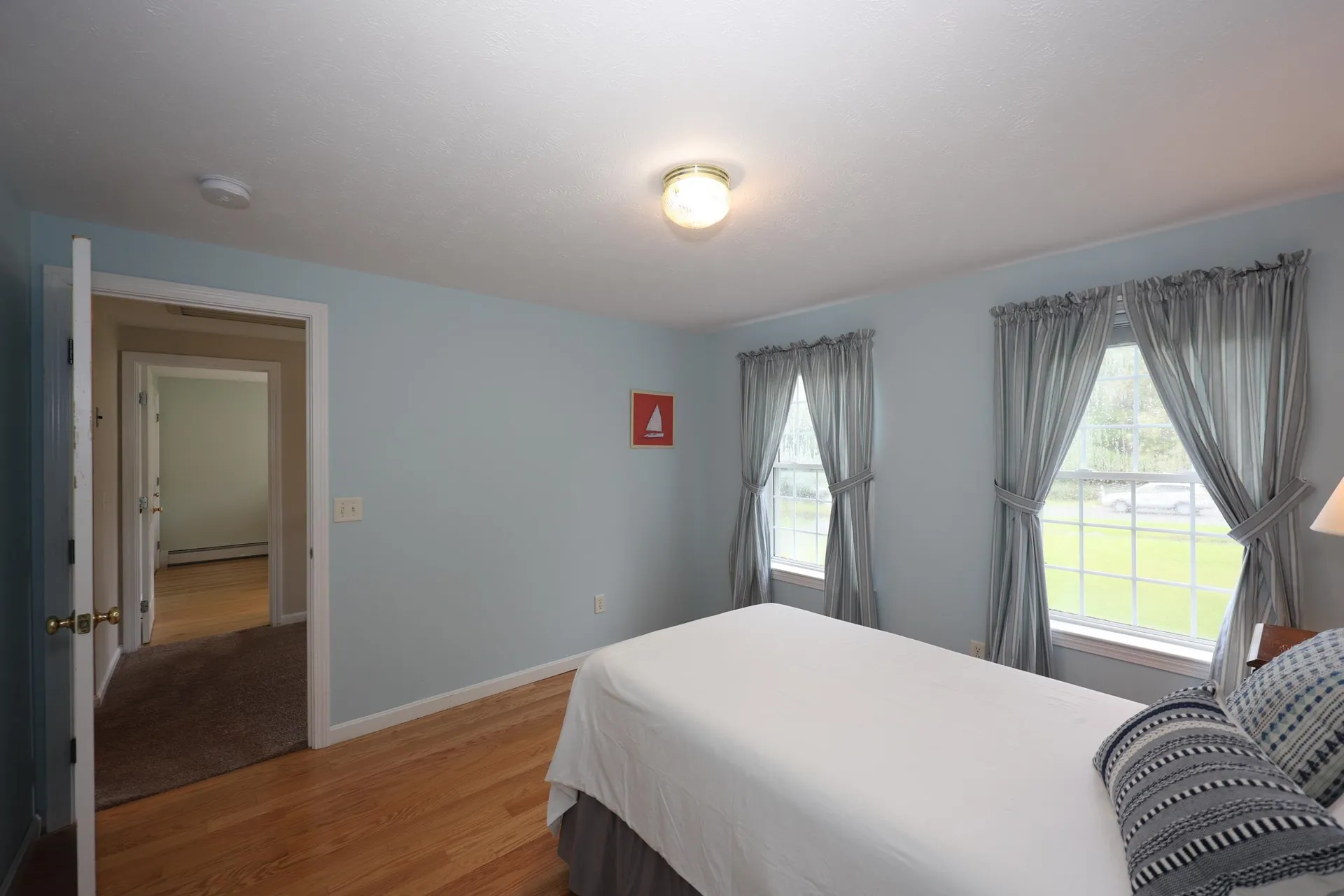 19 Burgess Drive Litchfield NH 03052