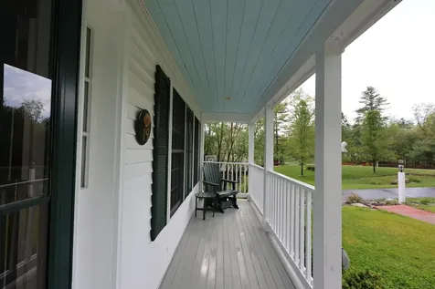 19 Burgess Drive Litchfield NH 03052