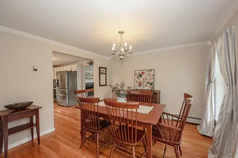 19 Burgess Drive Litchfield NH 03052