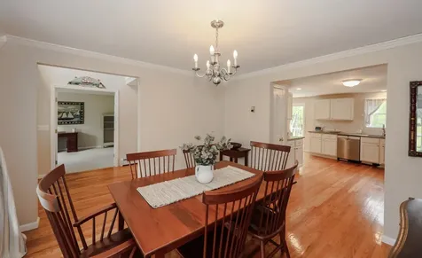 19 Burgess Drive Litchfield NH 03052