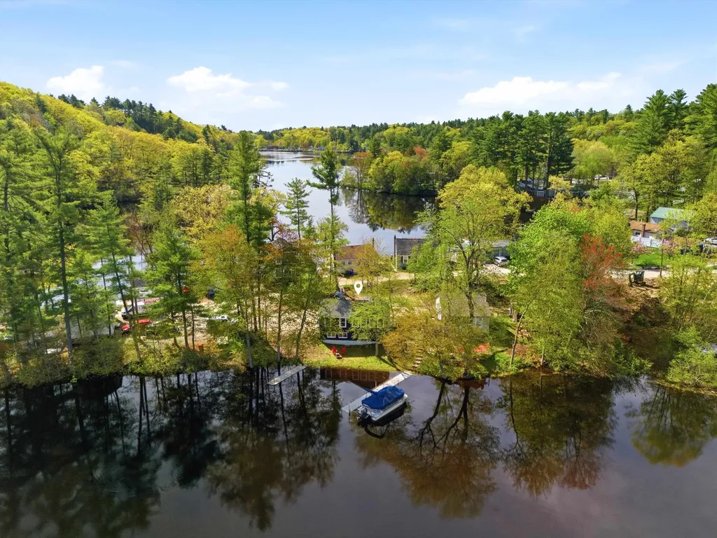 93 Lynchville Park Road Goffstown NH 03045