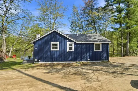 93 Lynchville Park Road Goffstown NH 03045