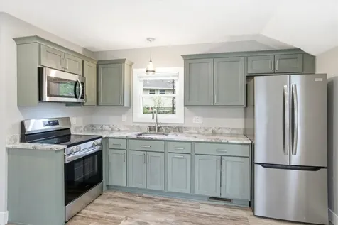 93 Lynchville Park Road Goffstown NH 03045