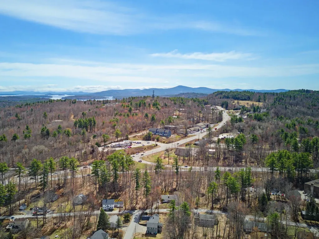21 Upper Ladd Hill Road Meredith NH 03253