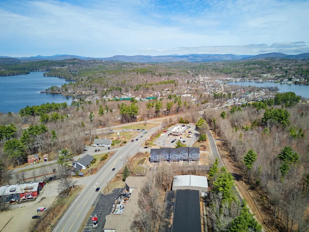 21 Upper Ladd Hill Road Meredith NH 03253