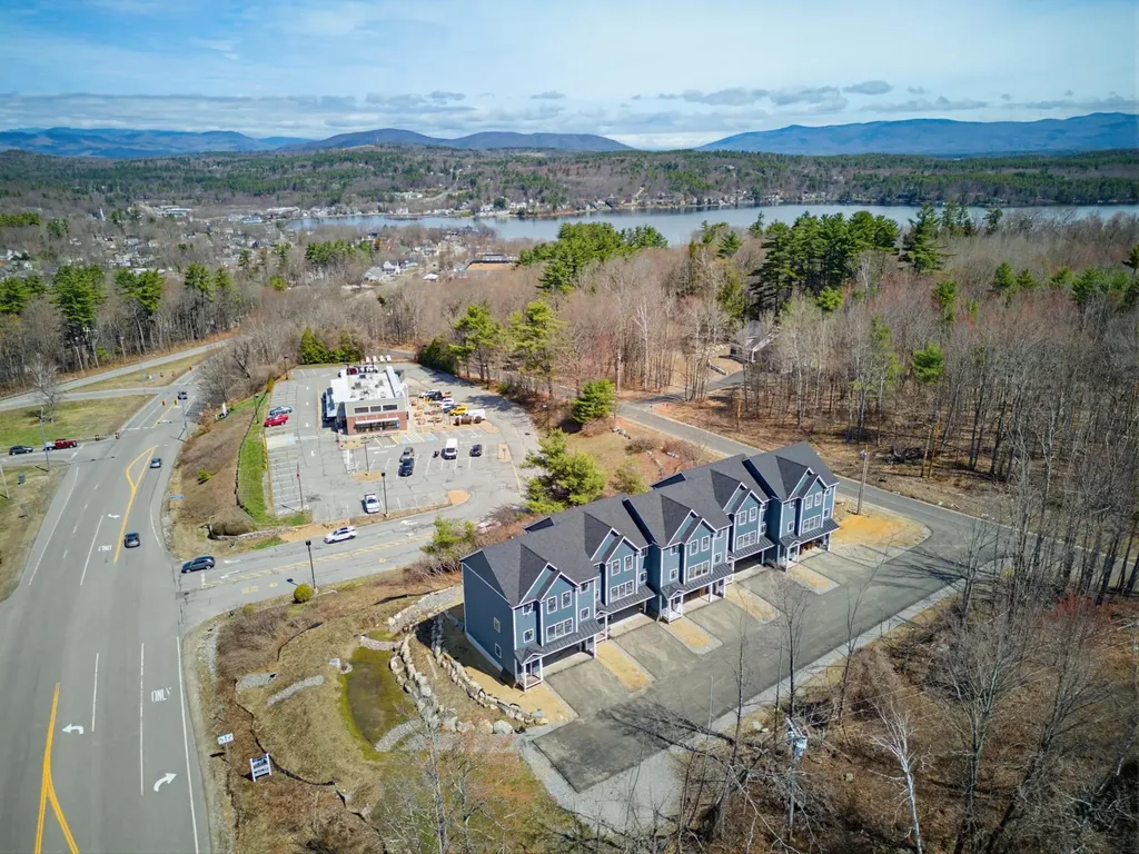 21 Upper Ladd Hill Road Meredith NH 03253