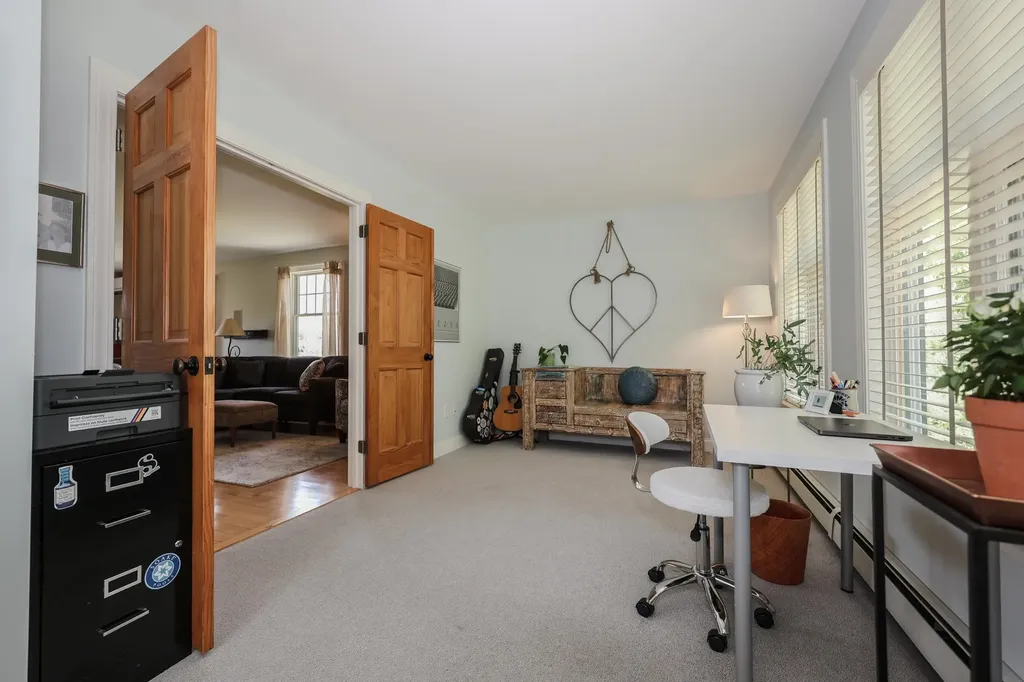 118 Perkins Road Madbury NH 03823