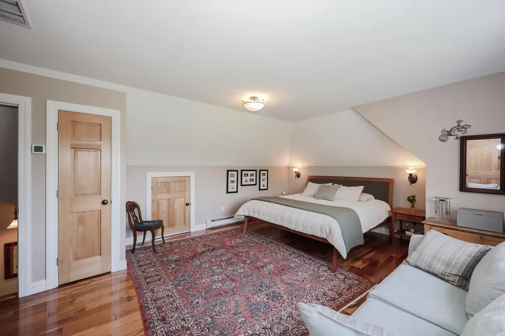 118 Perkins Road Madbury NH 03823
