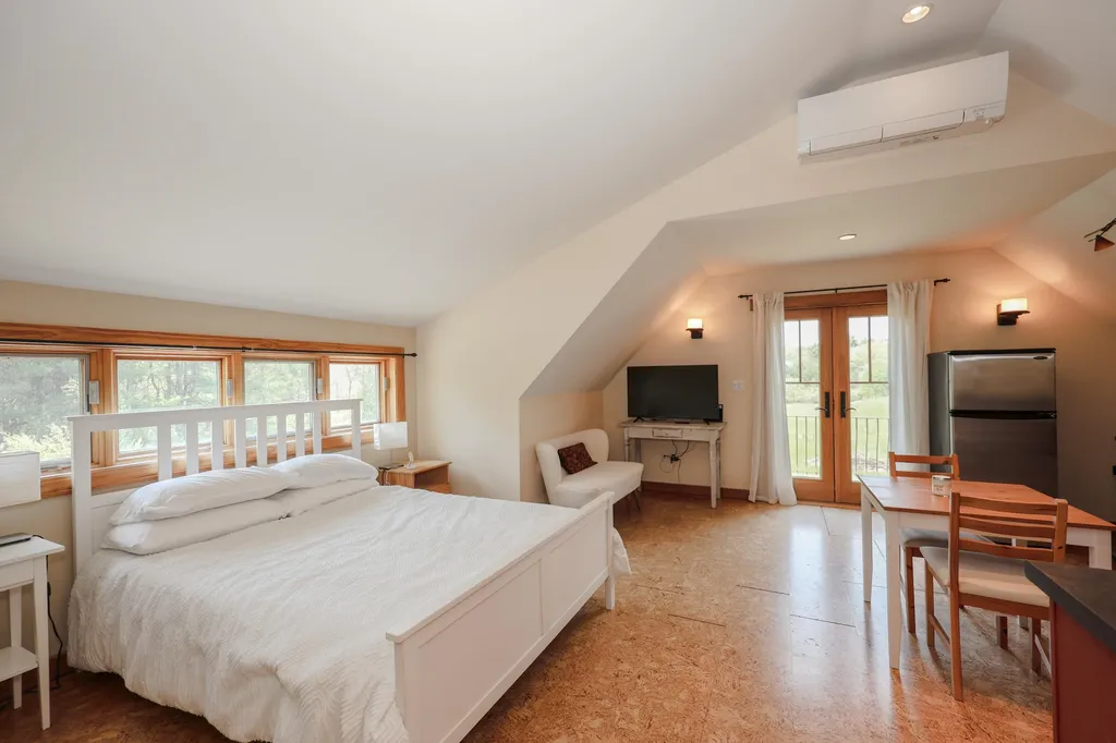 118 Perkins Road Madbury NH 03823
