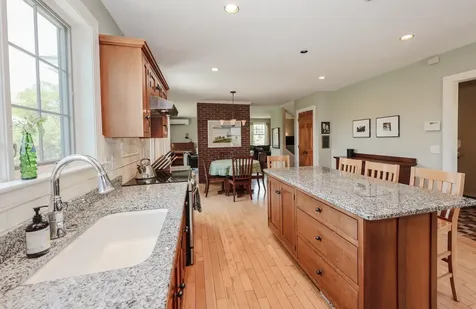 118 Perkins Road Madbury NH 03823