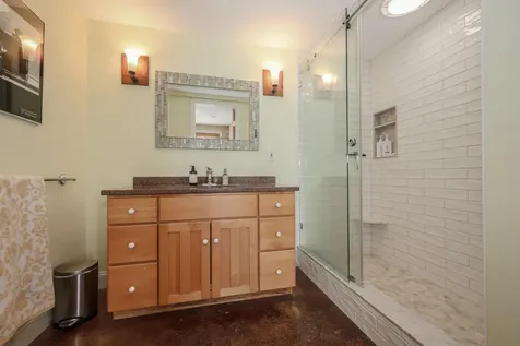 118 Perkins Road Madbury NH 03823