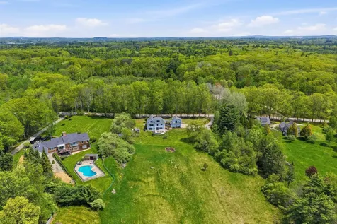 118 Perkins Road Madbury NH 03823