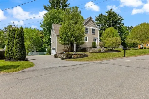 3 1/2 Kimball Avenue Plaistow NH 03865