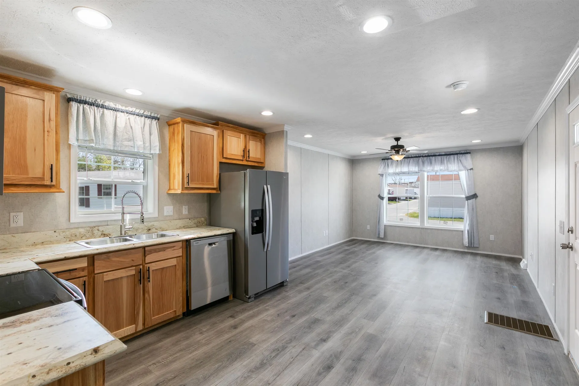 88 A Brookwood Drive Salem NH 03079