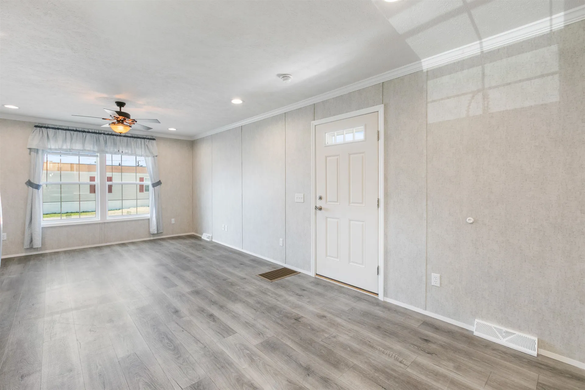 88 A Brookwood Drive Salem NH 03079