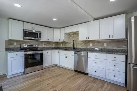 126 Watson Road Dover NH 03820