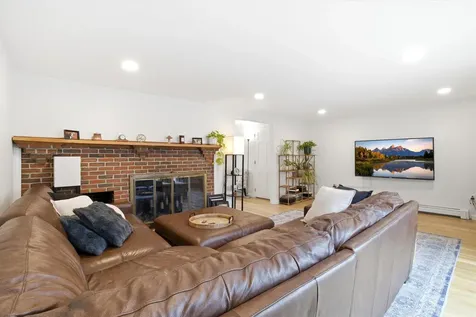 42 Blueberry Lane Peterborough NH 03458