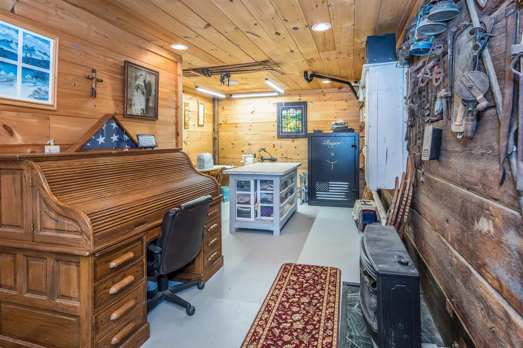 848, 882, 826 Blue Star Drive Ira VT 05735