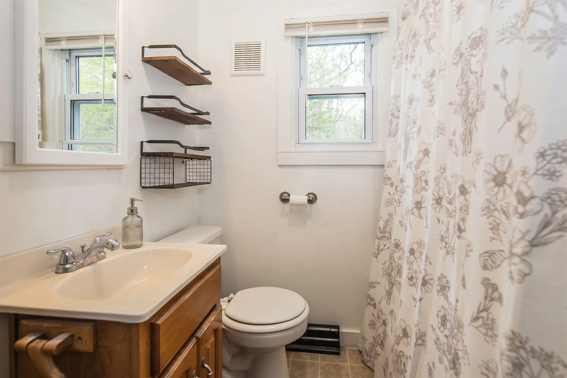 848, 882, 826 Blue Star Drive Ira VT 05735