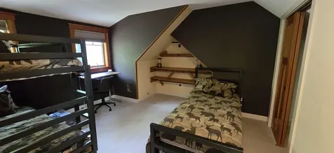 96 Hawkwood Lane Hartford VT 05059