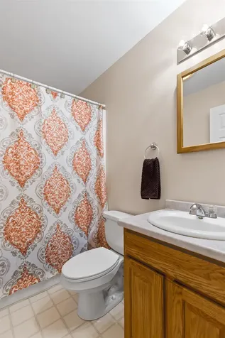 4 Ledley Lane Meredith NH 03253