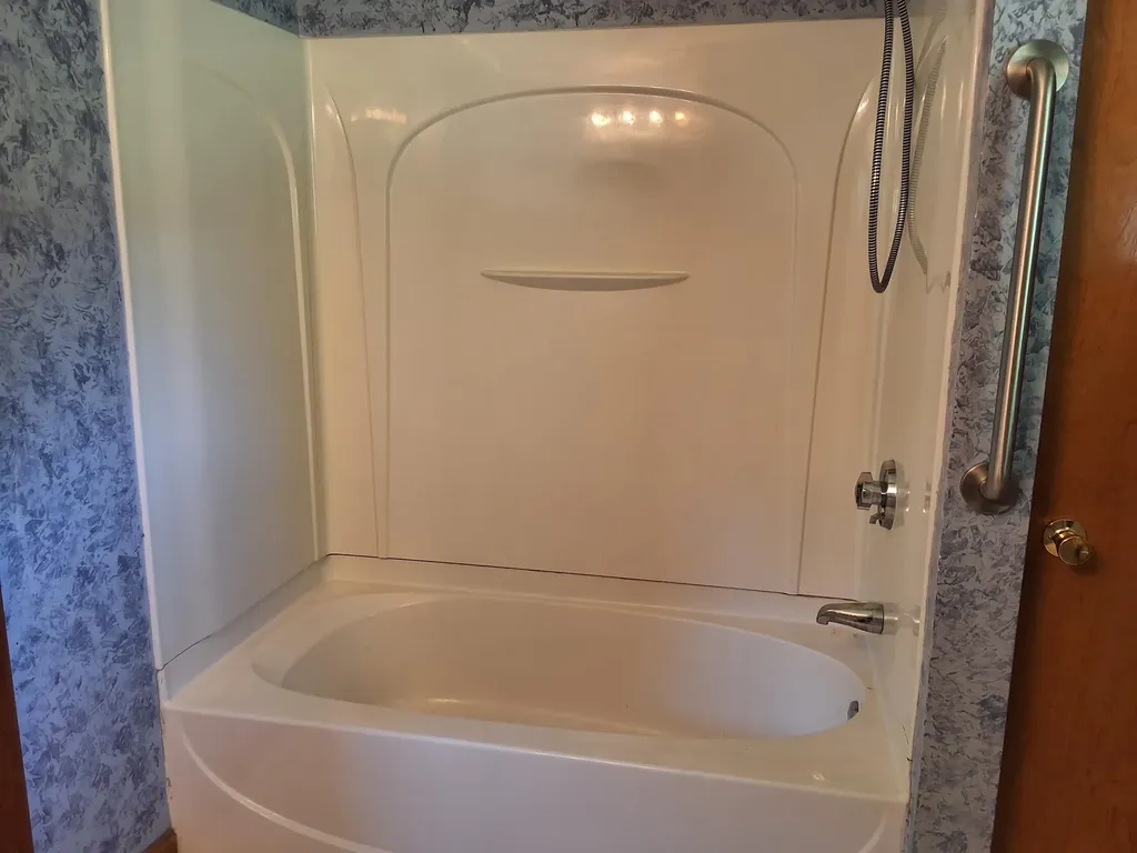 92 Concord Street Belmont NH 03220