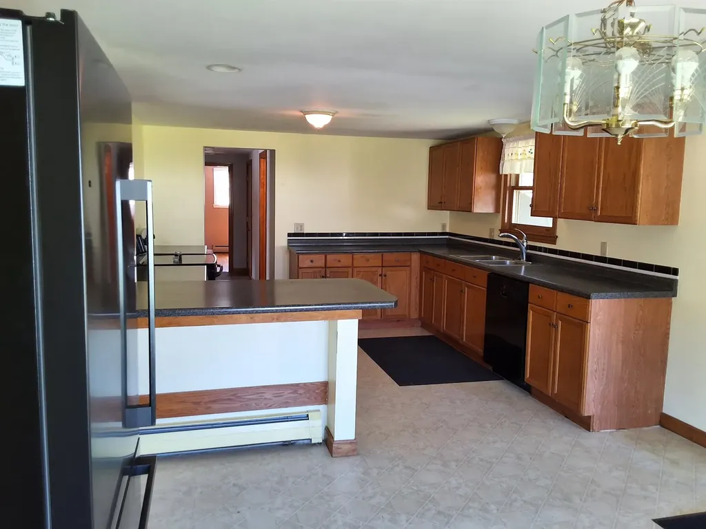 92 Concord Street Belmont NH 03220