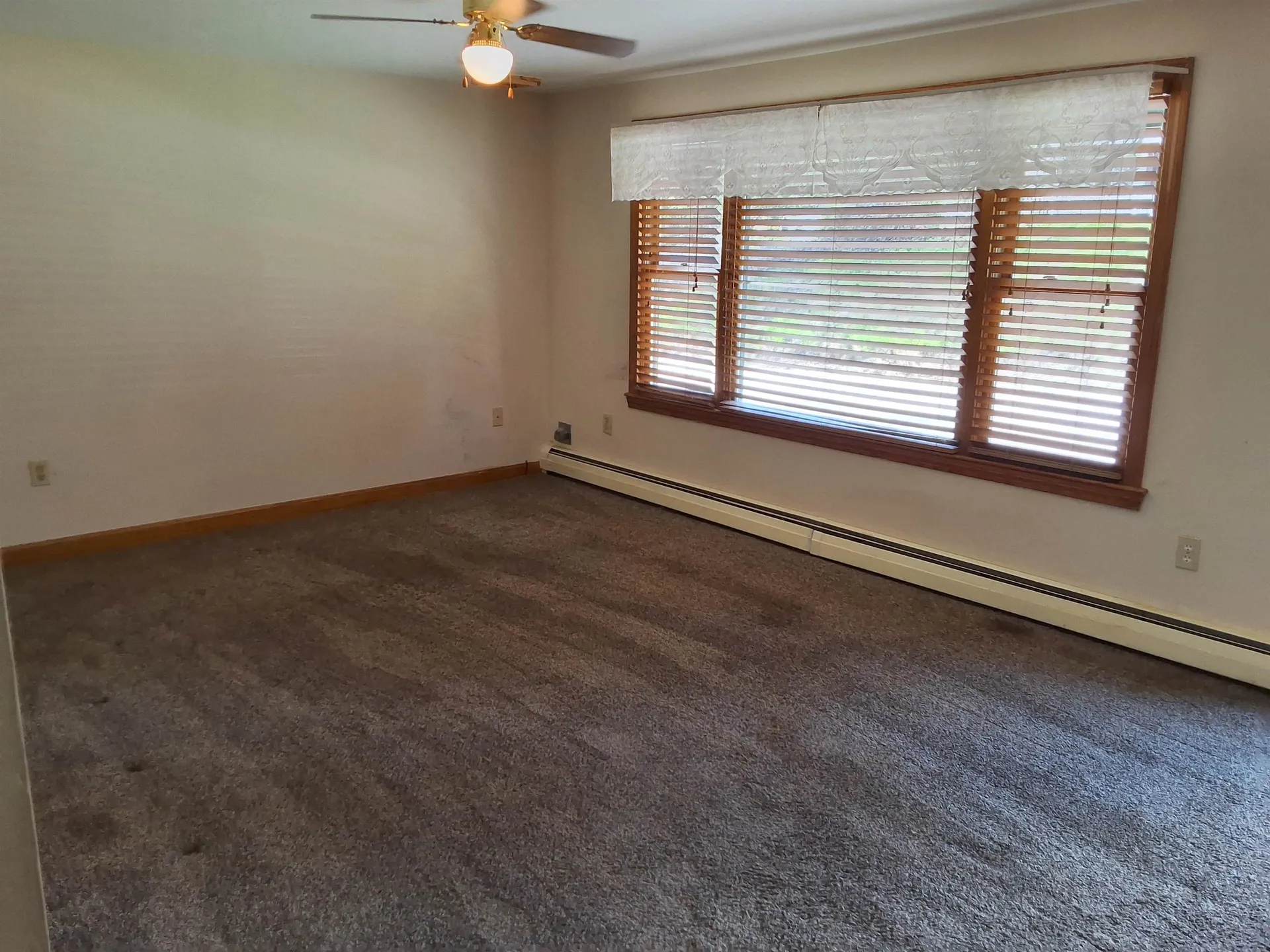 92 Concord Street Belmont NH 03220